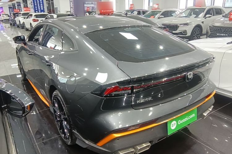 Used CHANGAN UNI-V 2024 1.5T Prestige Sport Edition Rear Left 45 Deg