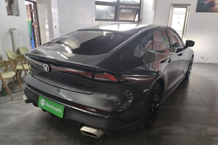 Used CHANGAN UNI-V 2024 1.5T Prestige Edition Rear Right 45 Deg
