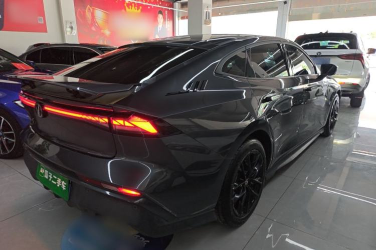 Used CHANGAN UNI-V 2024 1.5T Prestige Edition Rear Right 45 Deg