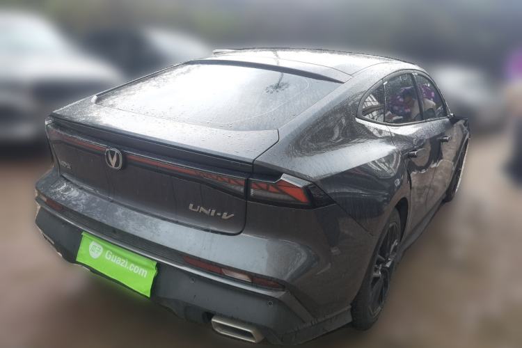 Used CHANGAN UNI-V 2024 1.5T Luxury Edition Rear Right 45 Deg