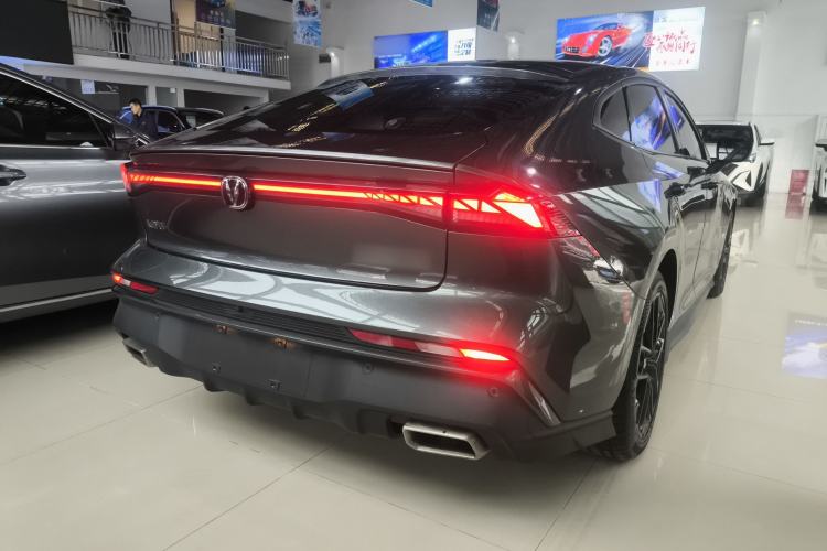 Used CHANGAN UNI-V 2024 1.5T Prestige Edition Rear Right 45 Deg