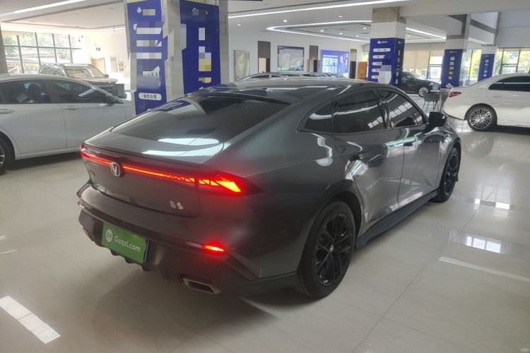 Used CHANGAN UNI-V 2024 1.5T Prestige Edition Rear Right 45 Deg
