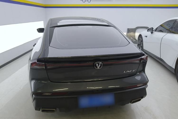 Used CHANGAN UNI-V 2024 1.5T Prestige Edition Rear