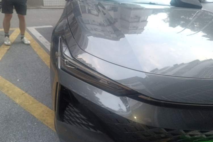 Used CHANGAN UNI-V 2024 1.5T Prestige Edition Right Front Headlight
