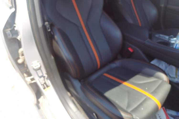 Used CHANGAN UNI-V 2024 1.5T Prestige Edition Right Front Seat
