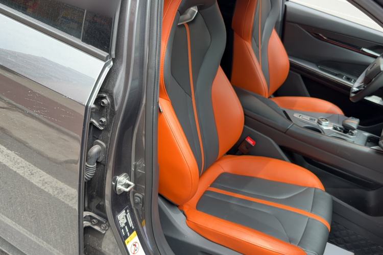 Used CHANGAN UNI-V 2024 1.5T Prestige Sport Edition Right Front Seat