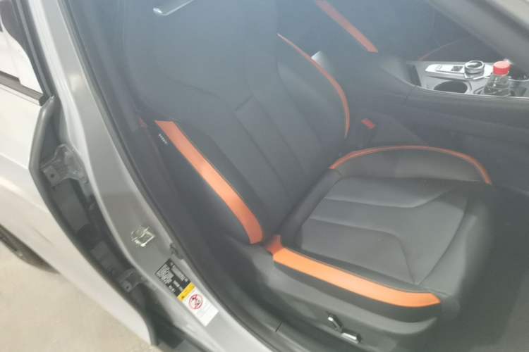 Used CHANGAN UNI-V 2024 1.5T High-Energy Version Right Front Seat