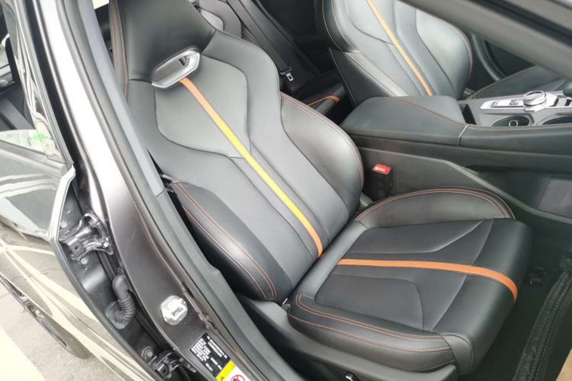 Used CHANGAN UNI-V 2024 1.5T Prestige Edition Right Front Seat