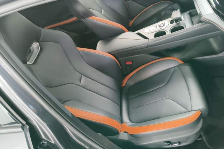 Used CHANGAN UNI-V 2024 1.5T High-Energy Version Right Front Seat
