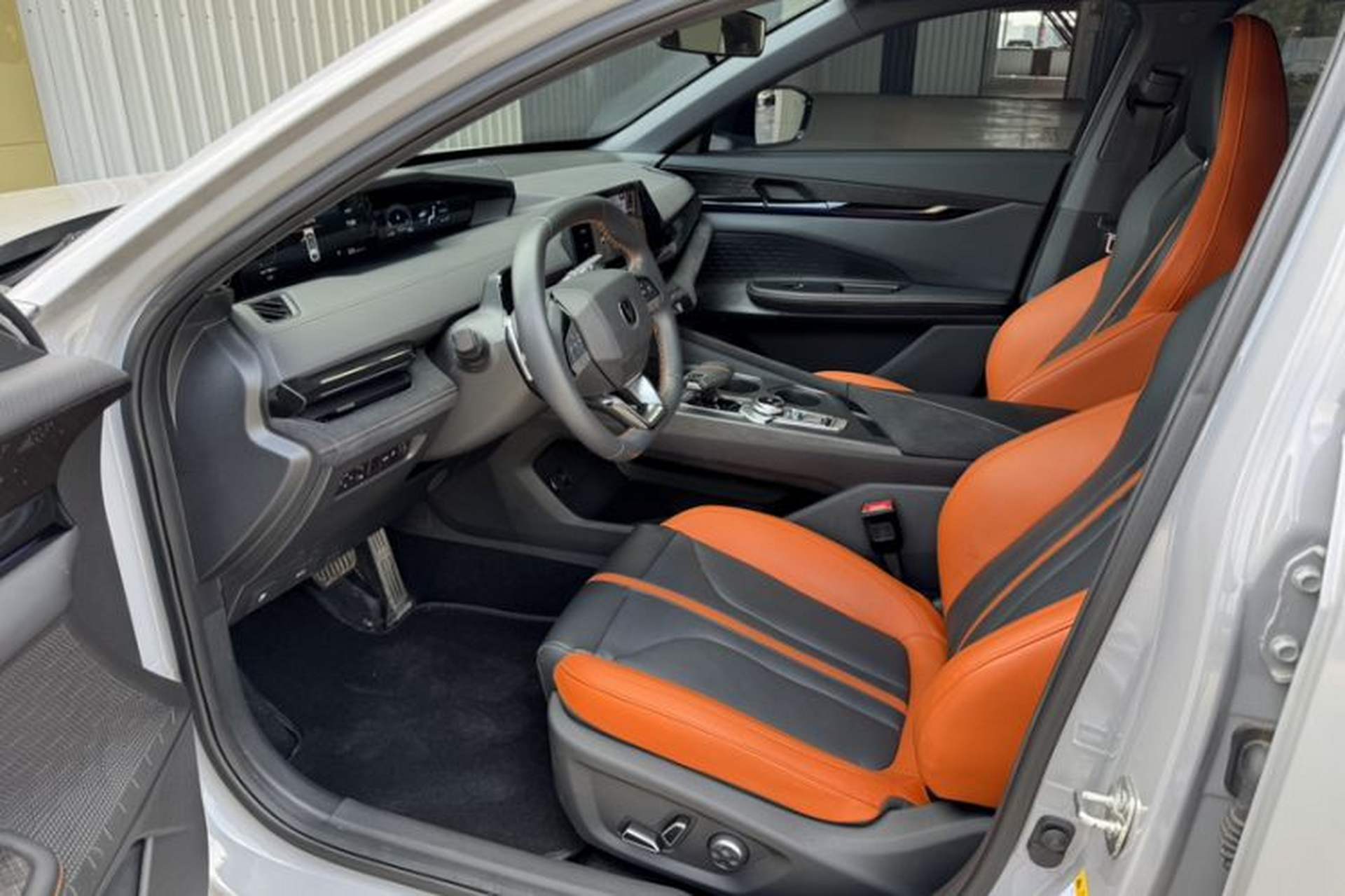 Used CHANGAN UNI-V 2024 1.5T Prestige Sport Edition Right Front Seat