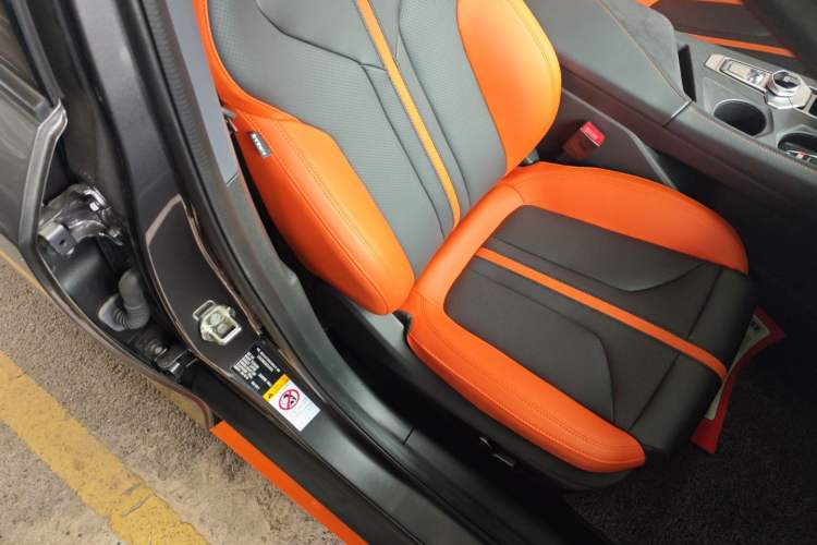 Used CHANGAN UNI-V 2024 1.5T Prestige Sport Edition Right Front Seat