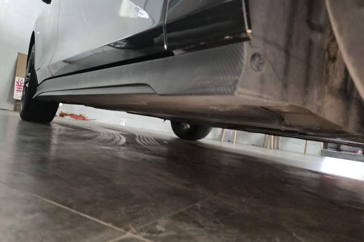 Used CHANGAN UNI-V 2024 1.5T Prestige Edition Right Side Sill