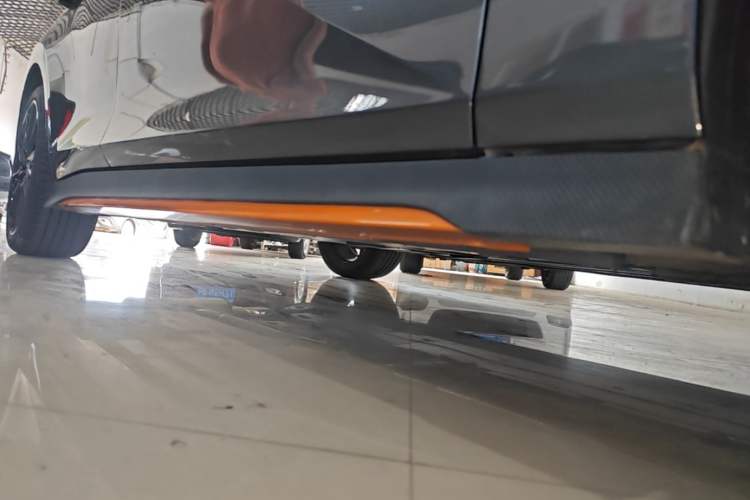 Used CHANGAN UNI-V 2024 1.5T Prestige Sport Edition Right Side Sill