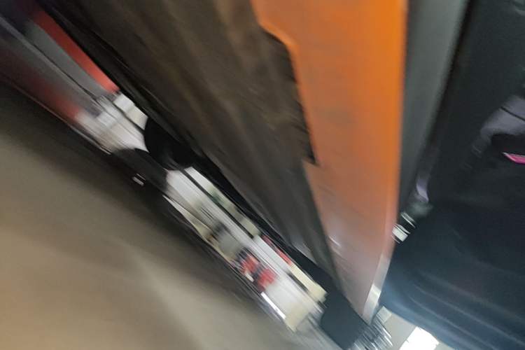 Used CHANGAN UNI-V 2024 1.5T Prestige Sport Edition Right Side Sill