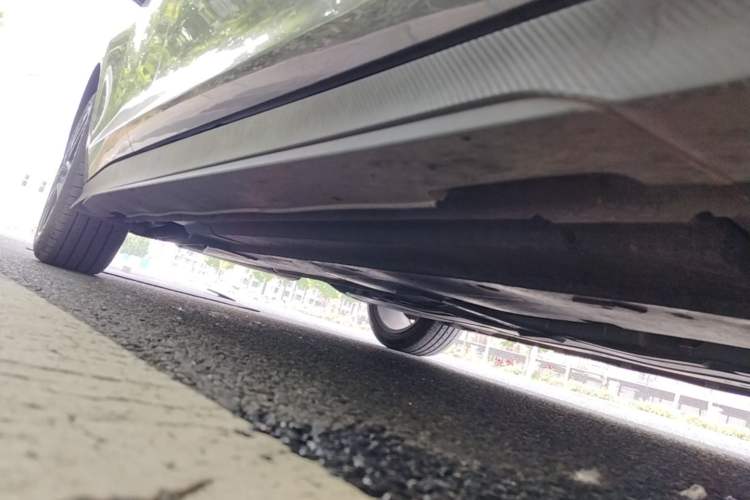 Used CHANGAN UNI-V 2024 1.5T Smart Navigation Version Right Side Sill