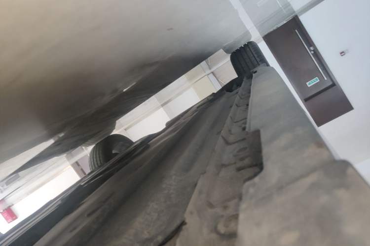 Used CHANGAN UNI-V 2024 1.5T Prestige Edition Right Side Sill
