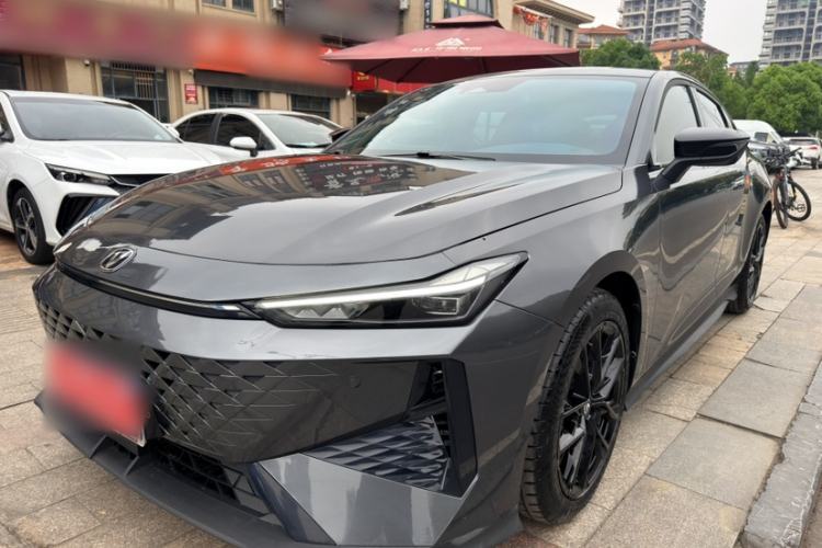Used CHANGAN UNI-V 2024 1.5T Prestige Edition Guazi used car, China used car export, Used car for sale, Used  cars, Cheapest cars for sale