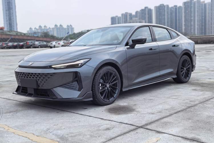 Used CHANGAN UNI-V 2024 1.5T Prestige Sport Edition Guazi used car, China used car export, Used car for sale, Used  cars, Cheapest cars for sale