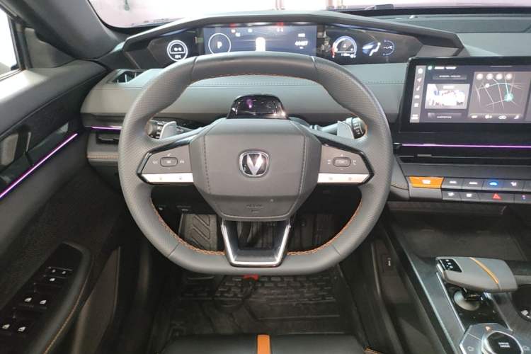Used CHANGAN UNI-V 2024 1.5T Prestige Edition Steering Wheel