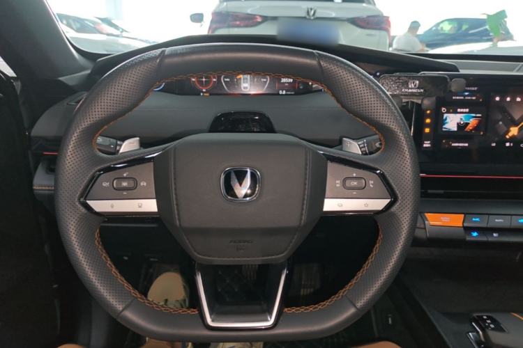 Used CHANGAN UNI-V 2024 1.5T Prestige Edition Steering Wheel
