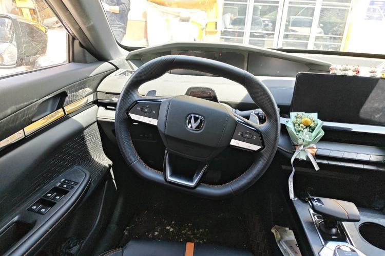 Used CHANGAN UNI-V 2024 1.5T Prestige Edition Steering Wheel