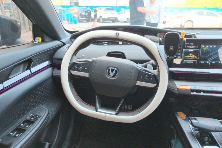 Used CHANGAN UNI-V 2024 1.5T Prestige Sport Edition Steering Wheel