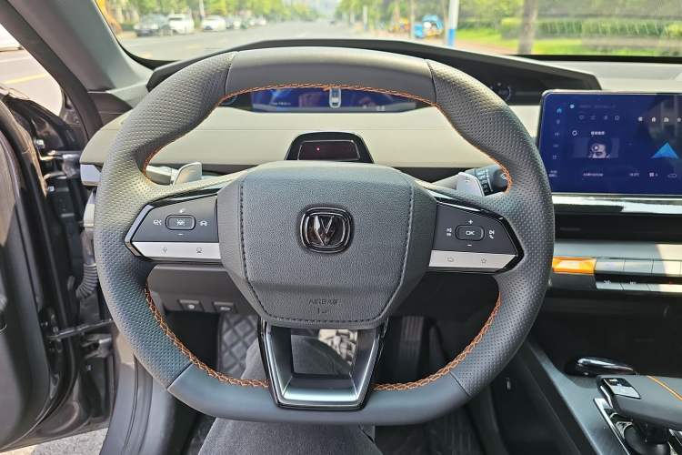 Used CHANGAN UNI-V 2024 1.5T Prestige Edition Steering Wheel