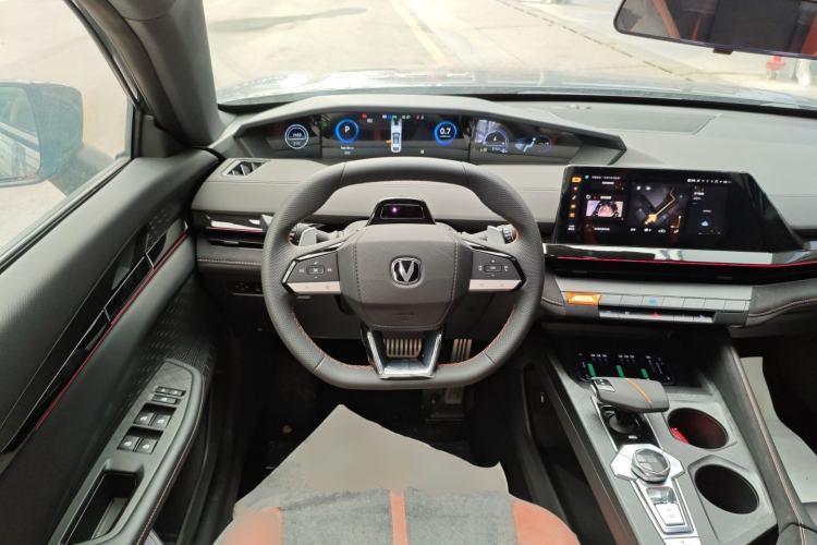 Used CHANGAN UNI-V 2024 1.5T Prestige Sport Edition Steering Wheel