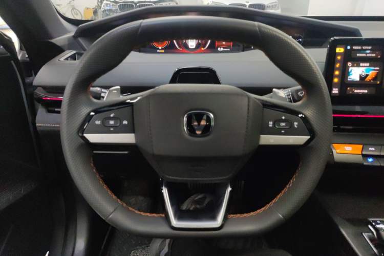 Used CHANGAN UNI-V 2024 1.5T Prestige Sport Edition Steering Wheel