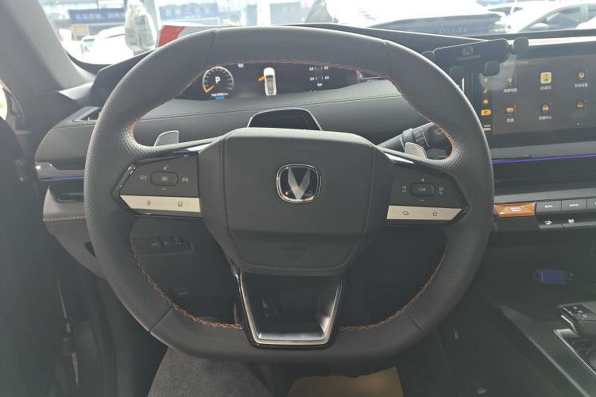 Used CHANGAN UNI-V 2024 1.5T High-Energy Version Steering Wheel