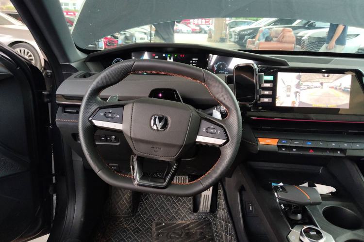 Used CHANGAN UNI-V 2024 1.5T Prestige Sport Edition Steering Wheel
