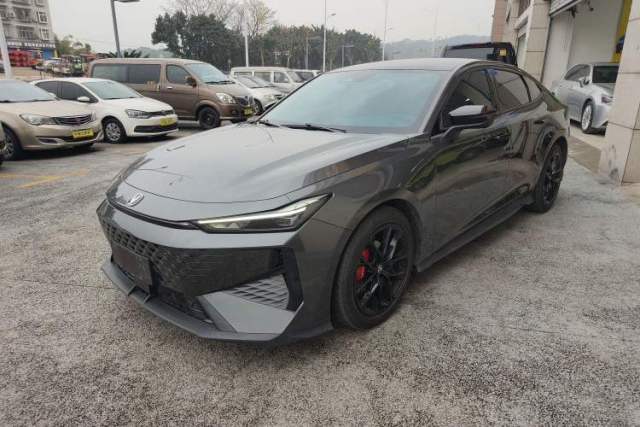 Used CHANGAN UNI-V 2024 1.5T Prestige Edition