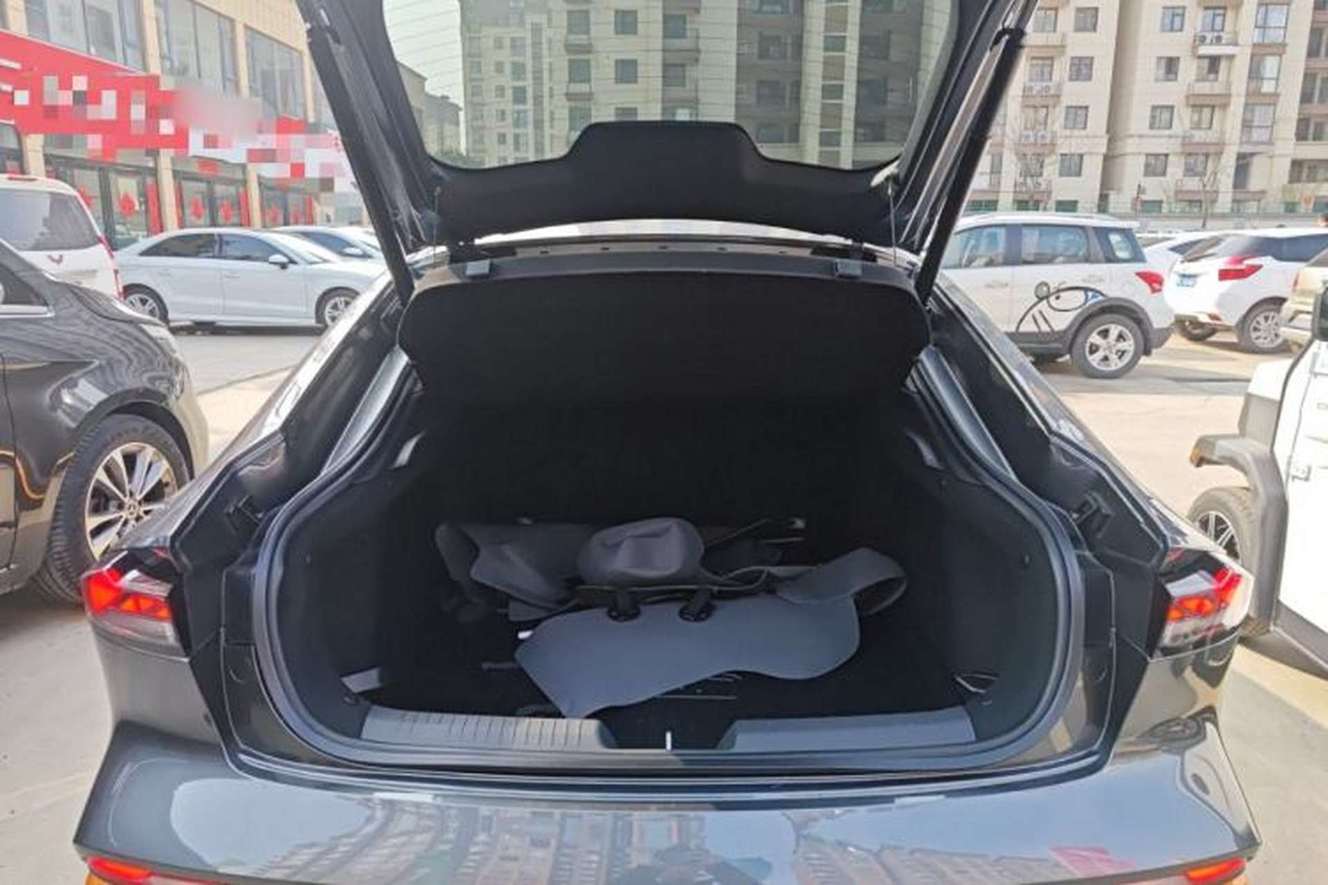 Used CHANGAN UNI-V 2024 1.5T Prestige Sport Edition Trunk