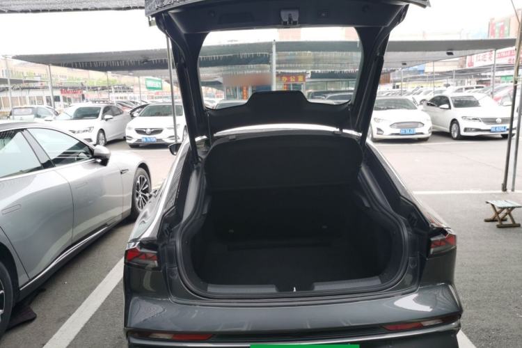 Used CHANGAN UNI-V 2024 1.5T Prestige Edition Trunk