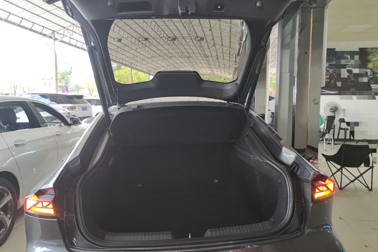 Used CHANGAN UNI-V 2024 1.5T Prestige Edition Trunk