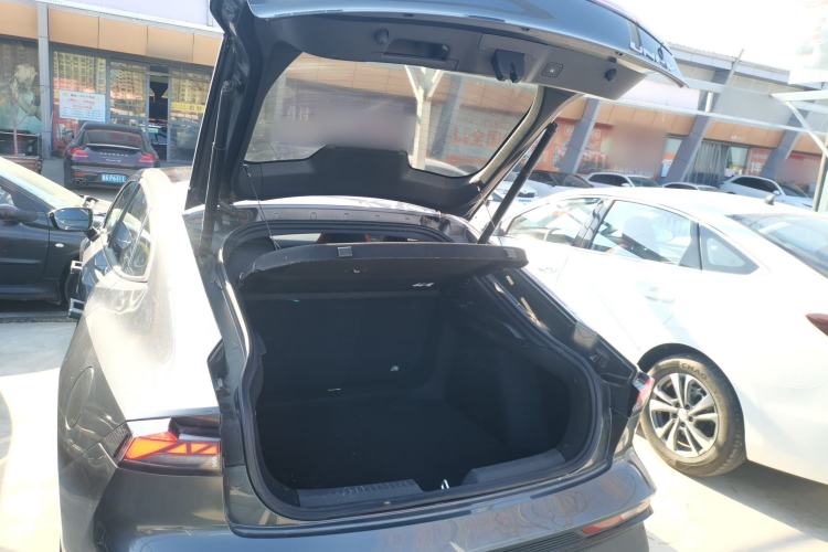 Used CHANGAN UNI-V 2024 1.5T Prestige Sport Edition Trunk