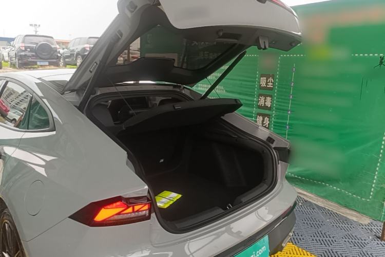 Used CHANGAN UNI-V 2024 1.5T Prestige Sport Edition Trunk