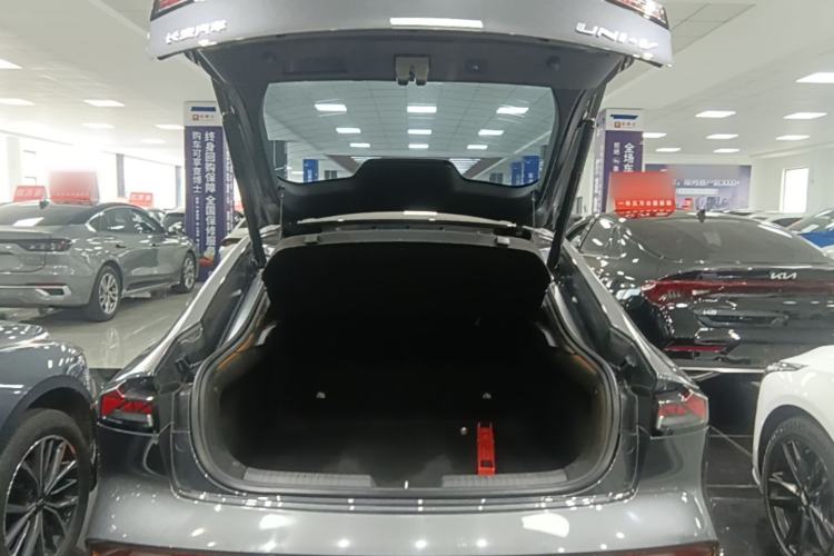 Used CHANGAN UNI-V 2024 1.5T Prestige Sport Edition Trunk