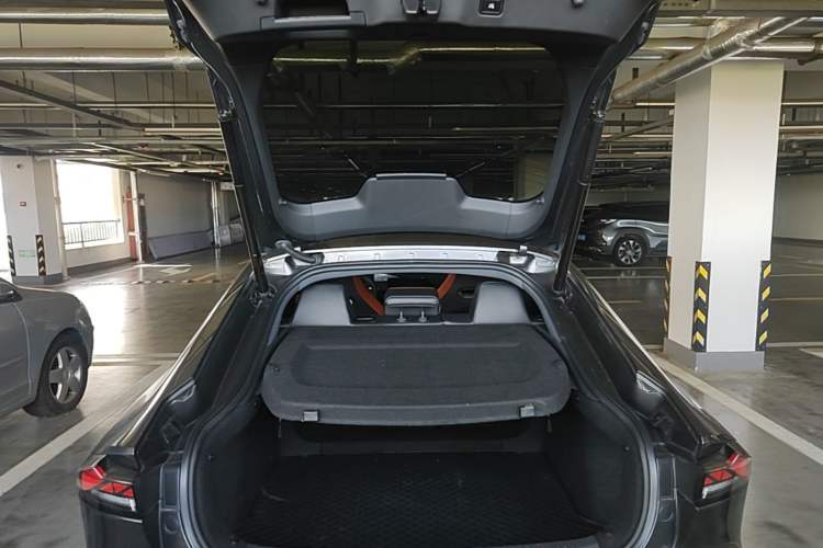 Used CHANGAN UNI-V 2024 1.5T Prestige Sport Edition Trunk