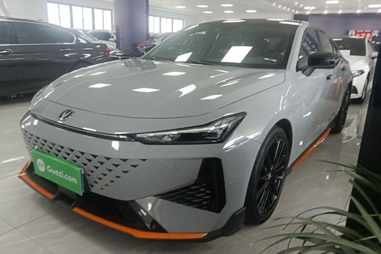Used CHANGAN UNI-V 2024 1.5T Prestige Sport Edition Guazi used car, China used car export, Used car for sale, Used cars, Cheapest cars for sale