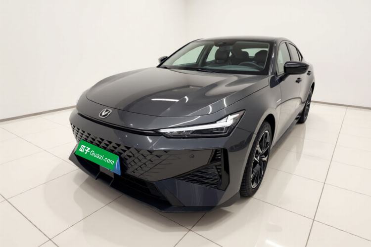CHANGAN UNI-V 2024 1.5T Prestige Edition