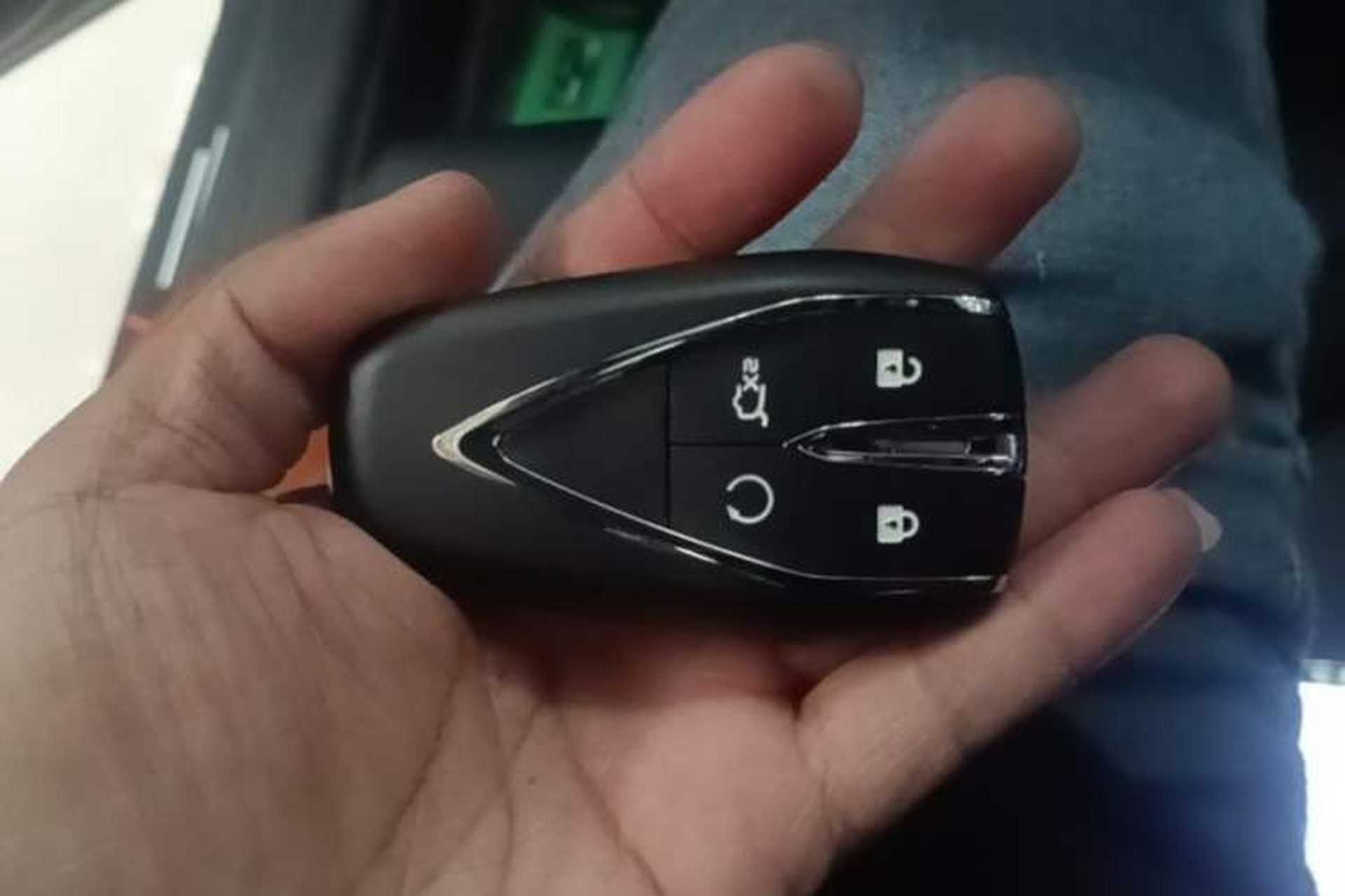 Used CHANGAN UNI-V 2024 1.5T Prestige Sport Edition Vehicle Key