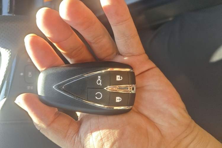 Used CHANGAN UNI-V 2024 1.5T Prestige Edition Vehicle Key