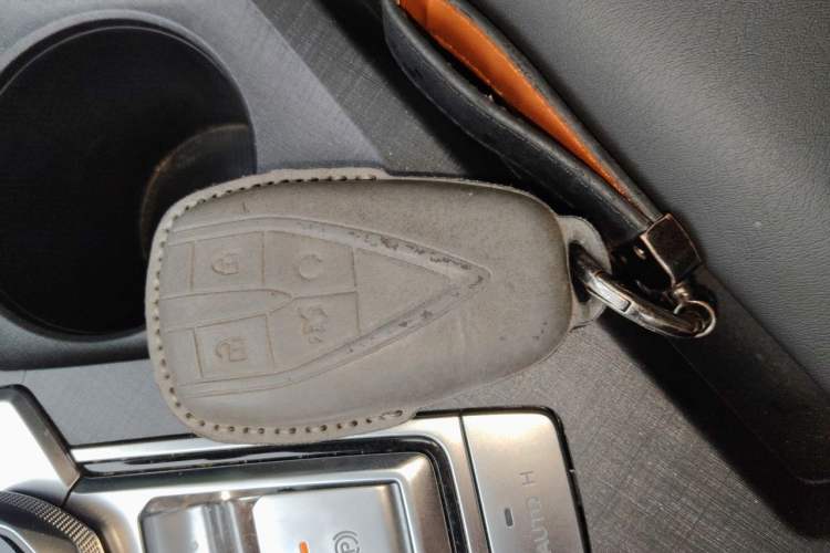 Used CHANGAN UNI-V 2024 1.5T Prestige Edition Vehicle Key