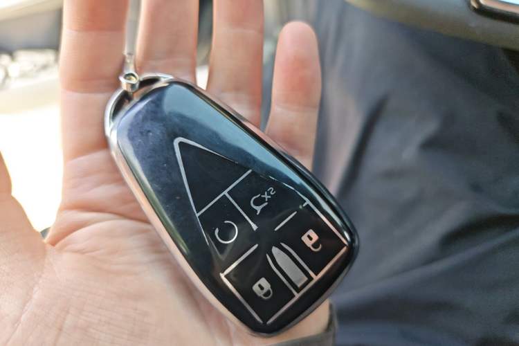 Used CHANGAN UNI-V 2024 1.5T Prestige Edition Vehicle Key