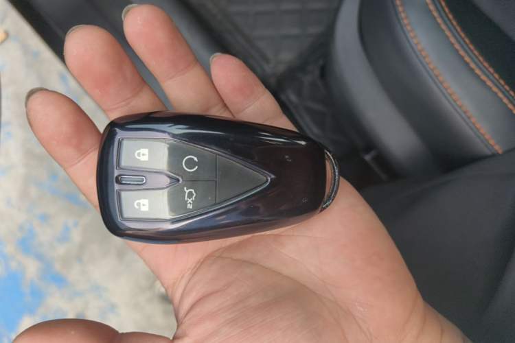 Used CHANGAN UNI-V 2024 1.5T Prestige Edition Vehicle Key