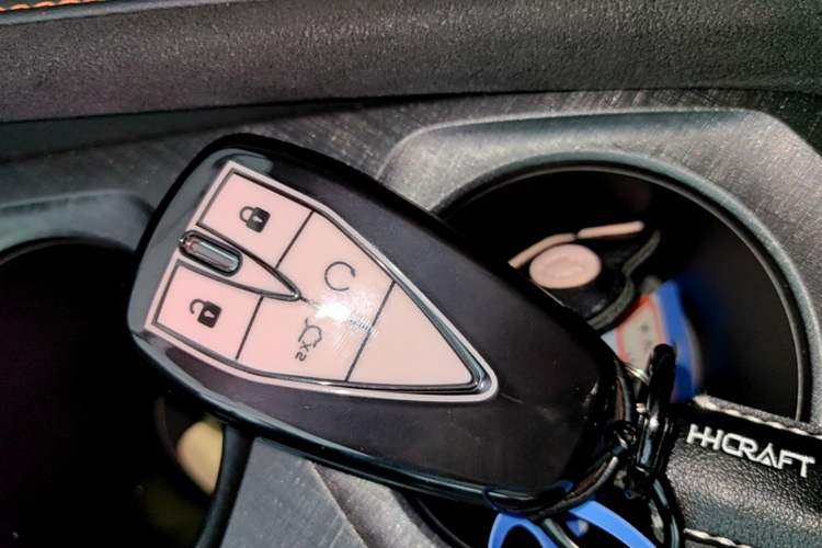 Used CHANGAN UNI-V 2024 1.5T Prestige Sport Edition Vehicle Key