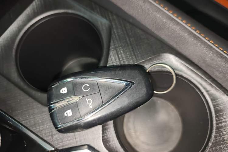 Used CHANGAN UNI-V 2024 1.5T Prestige Sport Edition Vehicle Key