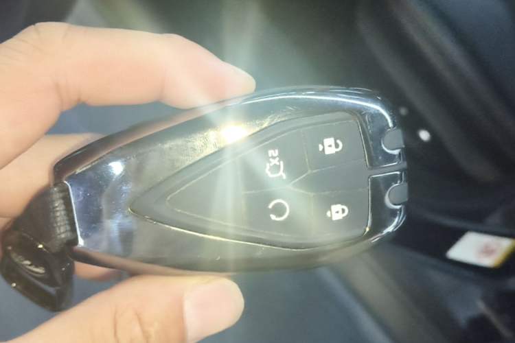 Used CHANGAN UNI-V 2024 1.5T Prestige Edition Vehicle Key