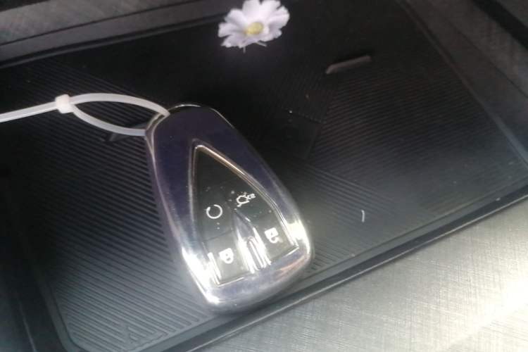Used CHANGAN UNI-V 2024 1.5T Prestige Edition Vehicle Key